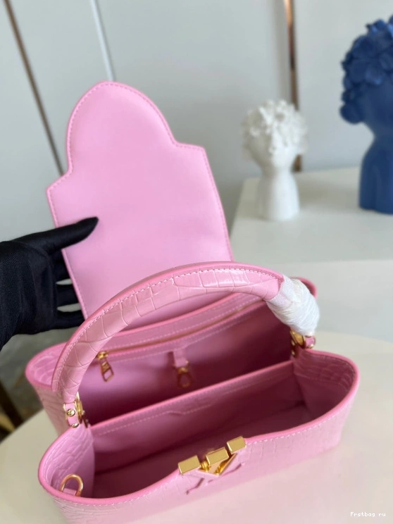 Frstbag ru MM LOUIS CAPUCINES VUITTON 0803